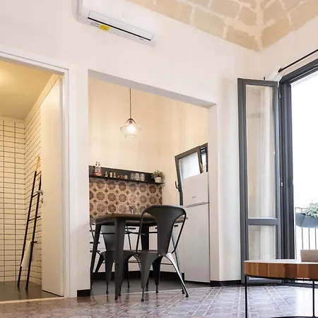 Bassi77 - Rooms & Apartments Trapani Exterior photo